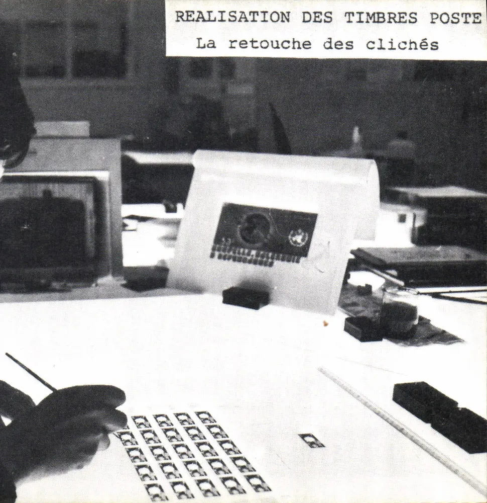Imprensa de Selos Postais — A retocagem dos clichês — PTT Périgueux - Frente