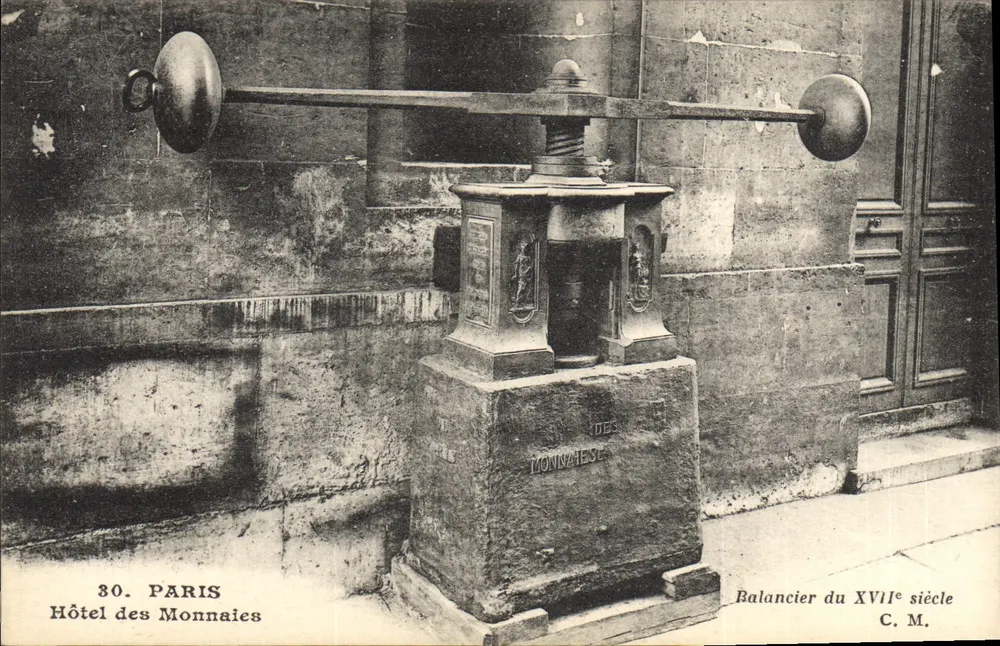 Hôtel des Monnaies — Waage des 17. Jahrhunderts — C. M. - Vorderseite