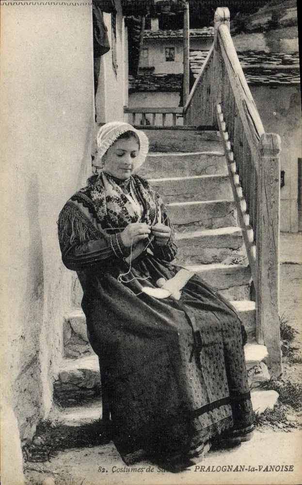 Frau im traditionellen Kleid — Pralognan-la-Vanoise — B&G, n°82 - Vorderseite