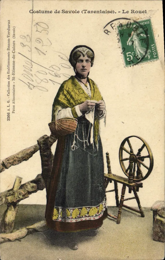 Kostium z Savoie (Tarentaise) — Przędzarka — Wyd. A.L.G. - Kolekcja Zakładów Bozon-Verduraz, St-Etienne-de-Cuines (Savoie) nr 2266 - Awers