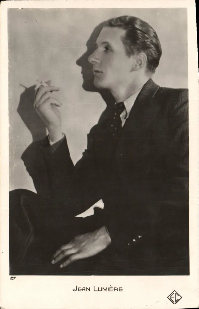 जीन लुमियर — कॉस्ट्यूम में पोर्ट्रेट — प्रकाशक ईसी, संख्या 27 - आगे