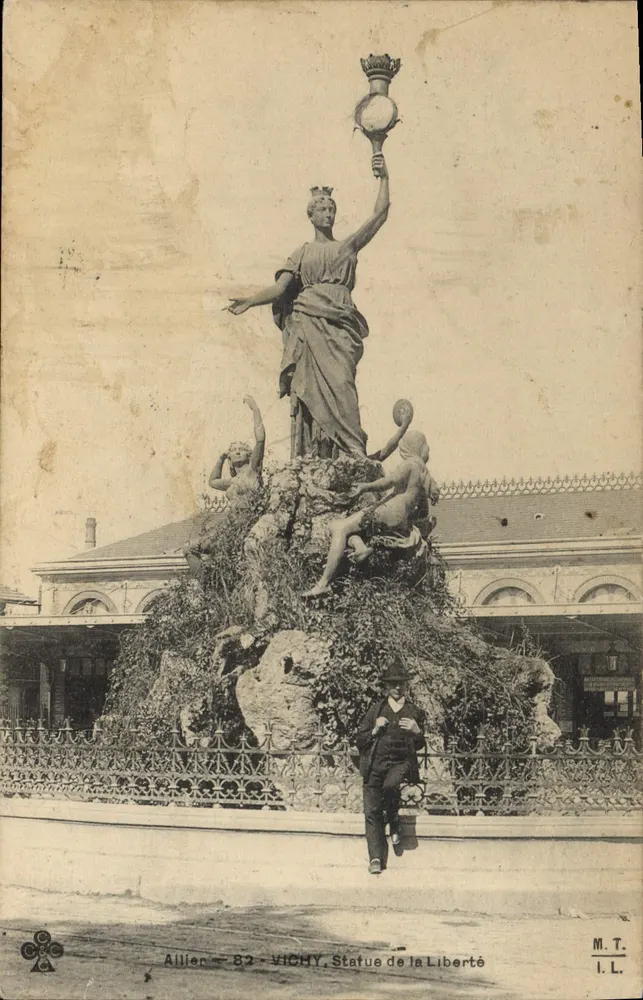 Vichy — Estátua da Liberdade — M.T. I.L. - Frente