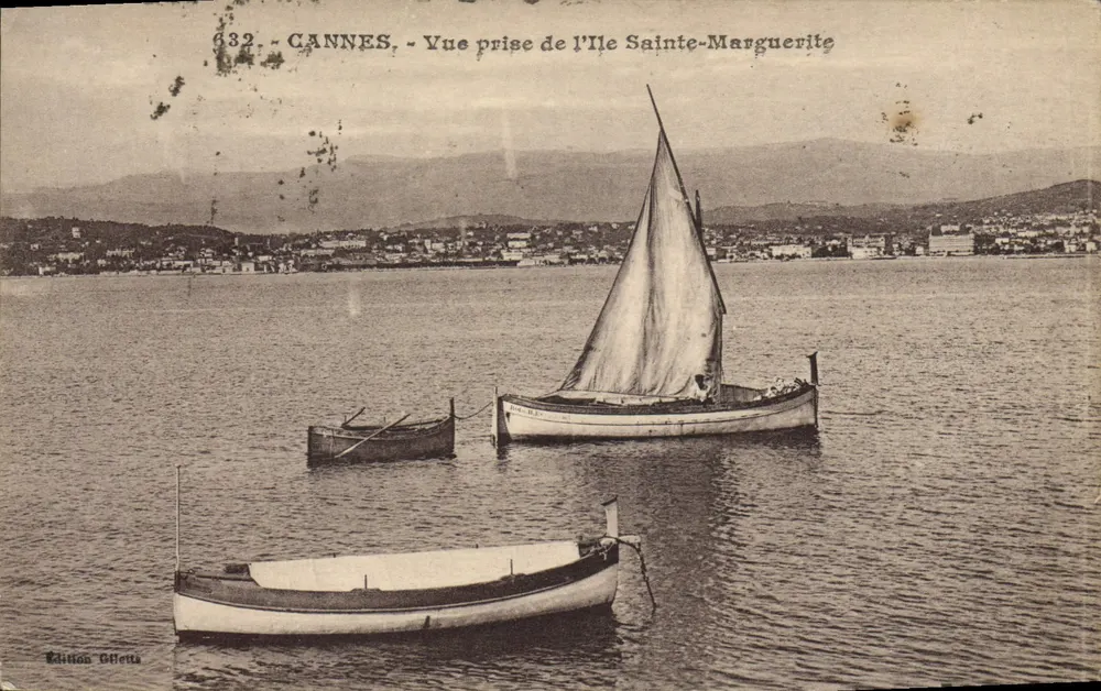 CANNES - Ausblick vom Île Sainte-Marguerite — Édition Gilletta, n° 632 - Vorderseite