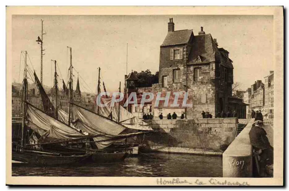 Honfleur - La Lieutenante — editor YVCN, n°3 - Anverso
