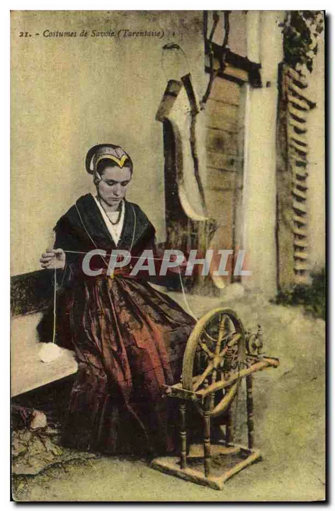 Femme en costume de Savoie (Tarentaise) — tissant à la huppe — éditeur anonyme, n° 21 - Frente