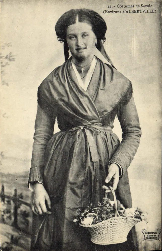 Trajes de Savóia — Região de Albertville — E. Reynaud Editor Chambéry - Frente