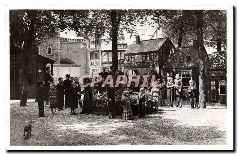 Internationale Ausstellung Paris 1937 — Esplanade des Invalides — Königreich Lilliput — H. Cripault, Boulogne-sur-Seine - Vorderseite
