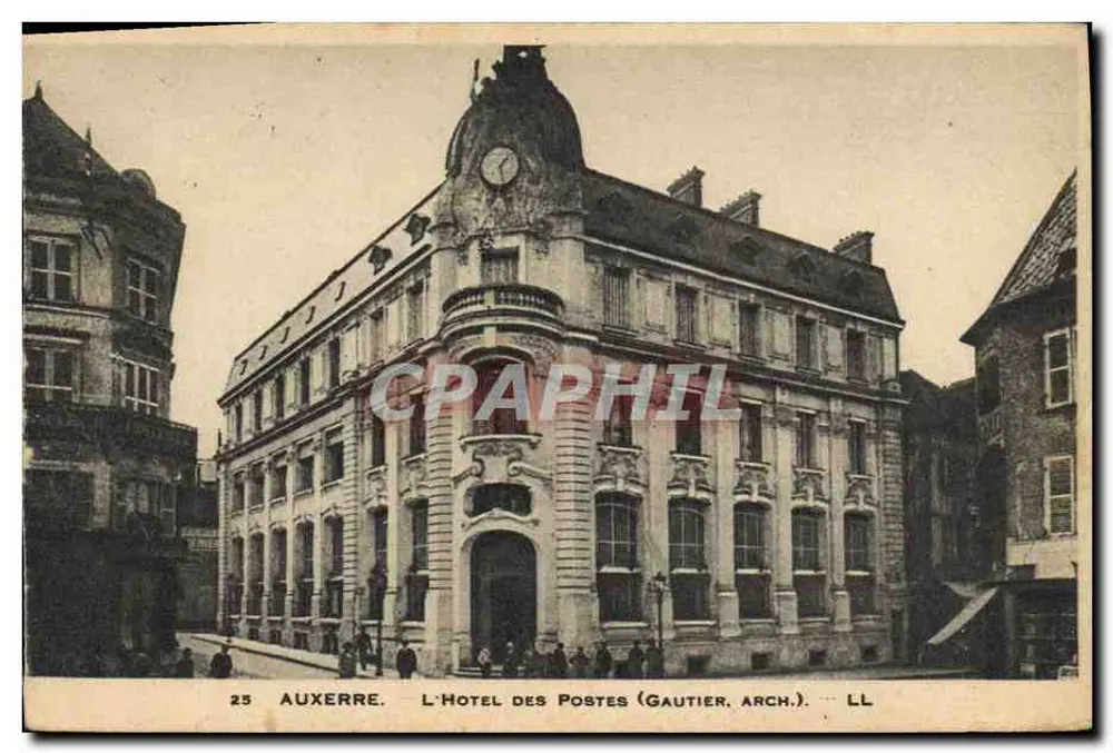 Auxerre — L'Hôtel des Postes (Gautier, Arch.) — Gautier, Arch. - Awers