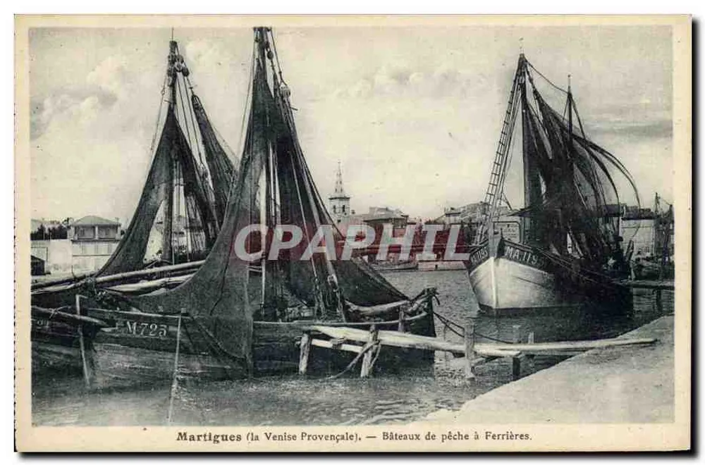 Martigues (la Venise Provençale) — Fischboote in Ferrières - Vorderseite