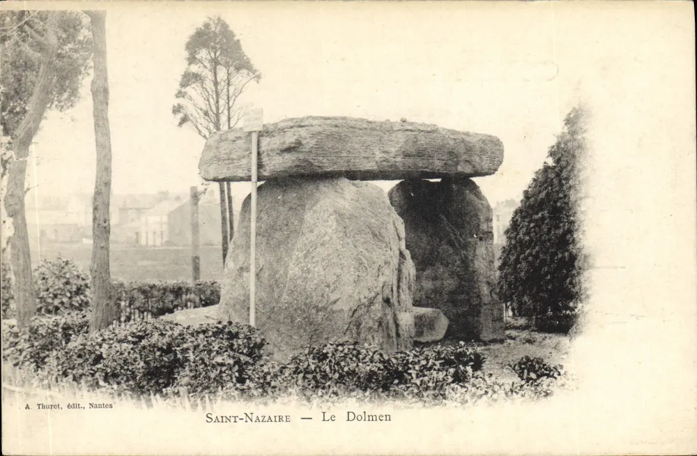 Saint-Nazaire — Der Dolmen — A. Thuret, Verlag, Nantes - Vorderseite