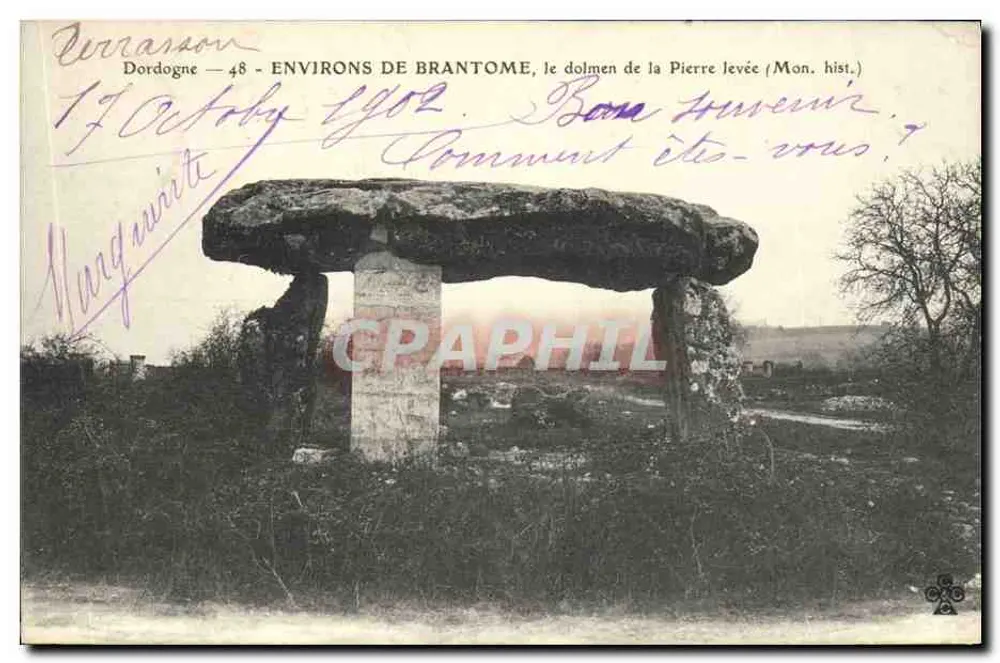 Terrasson - Umgebung von Brantôme, der Dolmen der Aufgerichteten Steine (Mon. hist.) - Vorderseite