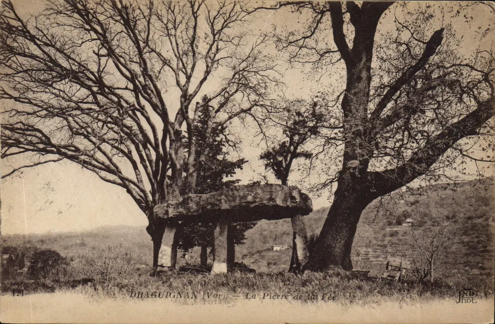 Draguignan (Var) — Die Fee Stein — JND Phot. - Vorderseite