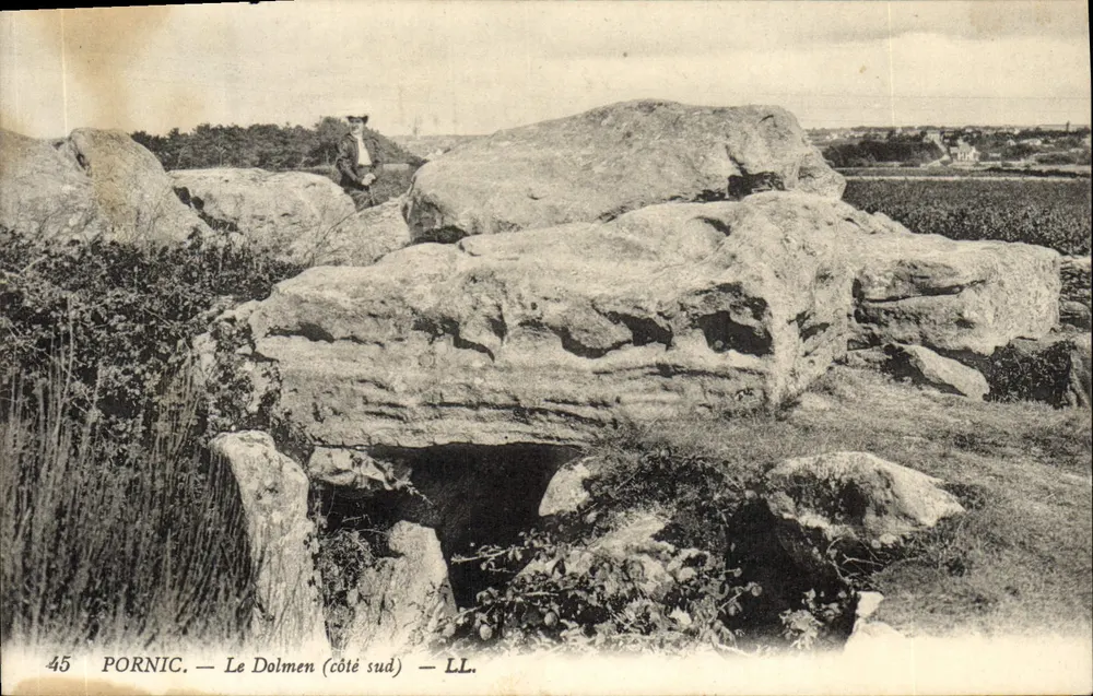 Pornic — O Dolmen (lado sul) — LL. n°45 - Frente