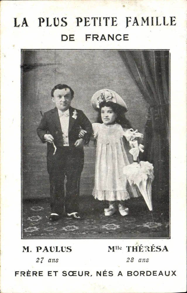 Die kleinste Familie Frankreichs — Herr Paulus und Fräulein Thérésa, Bruder und Schwester geboren in Bordeaux - Vorderseite