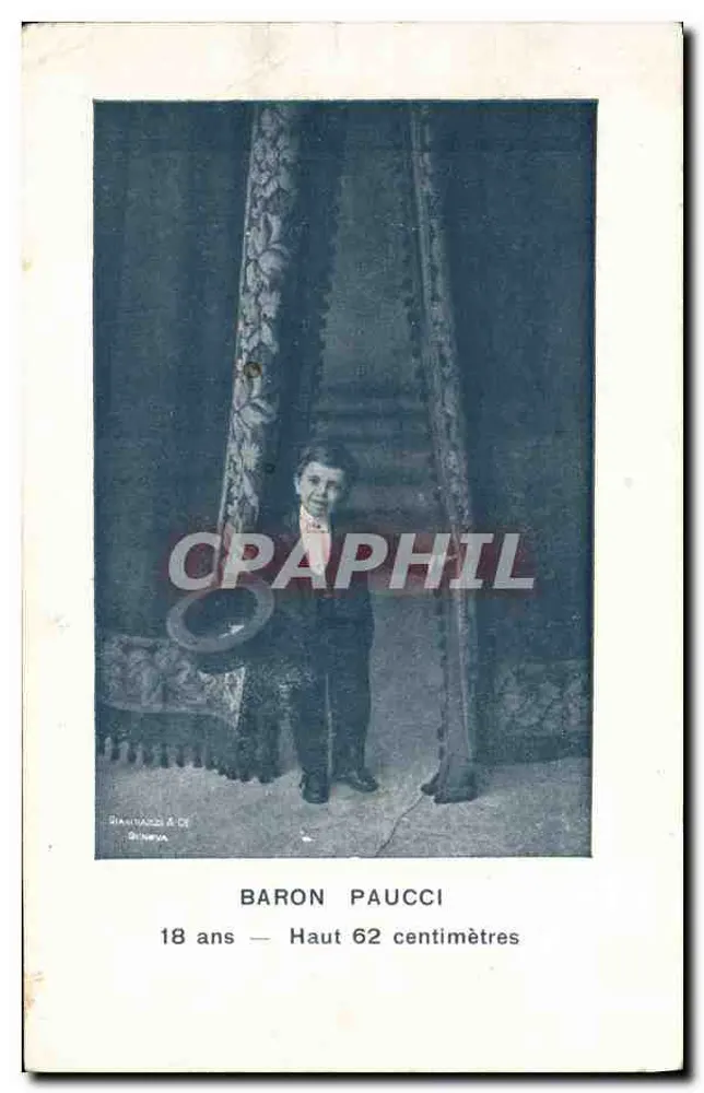 Baron Paucci — 18 jaar — Hoog 62 centimeter — SIAKINAVACCI & CIE, SHIMPUVA - Voorkant