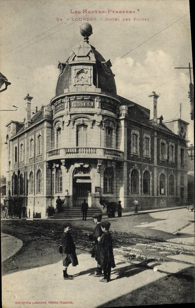 Lourdes - Postkantoor — Les Hautes-Pyrénées — Fototypie Labouche Frères, Toulouse - Voorkant
