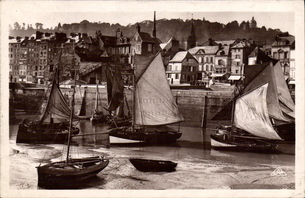 Honfleur — Der Hafen und die Küste der Gnade — Verlag C. P. Strabourg - Vorderseite