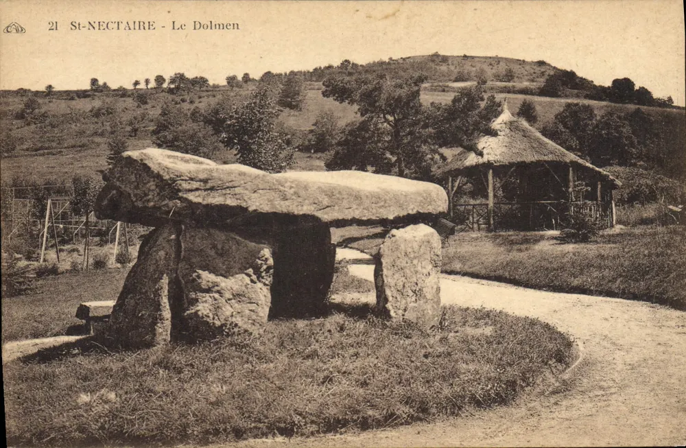 St-Nectaire - O Dolmen — Strasbourg - Frente