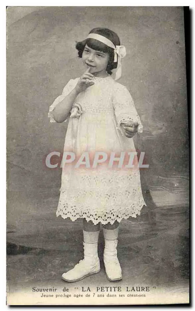 La Petite Laure — Menina prodígio com 7 anos em suas criações — sem editor ou número visível - Frente