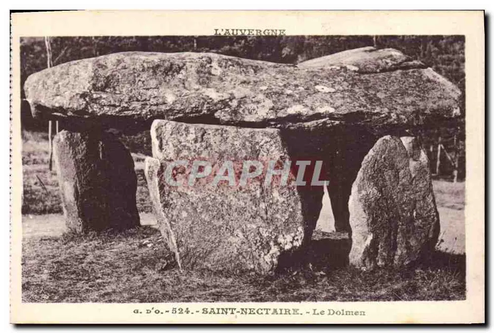 Saint-Nectaire — Der Dolmen — Auvergne, Verlag J. Gouttefanges, Nr. 524 - Vorderseite