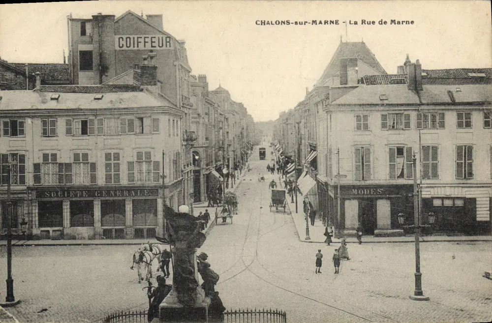Chalons-sur-Marne — La Rue de Marne — unbekannter Verlag - Vorderseite