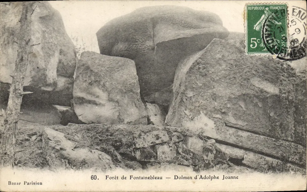 Forêt de Fontainebleau — Dolmen d'Adolphe Joanne — Bazar Parisien n°60 - Vorderseite