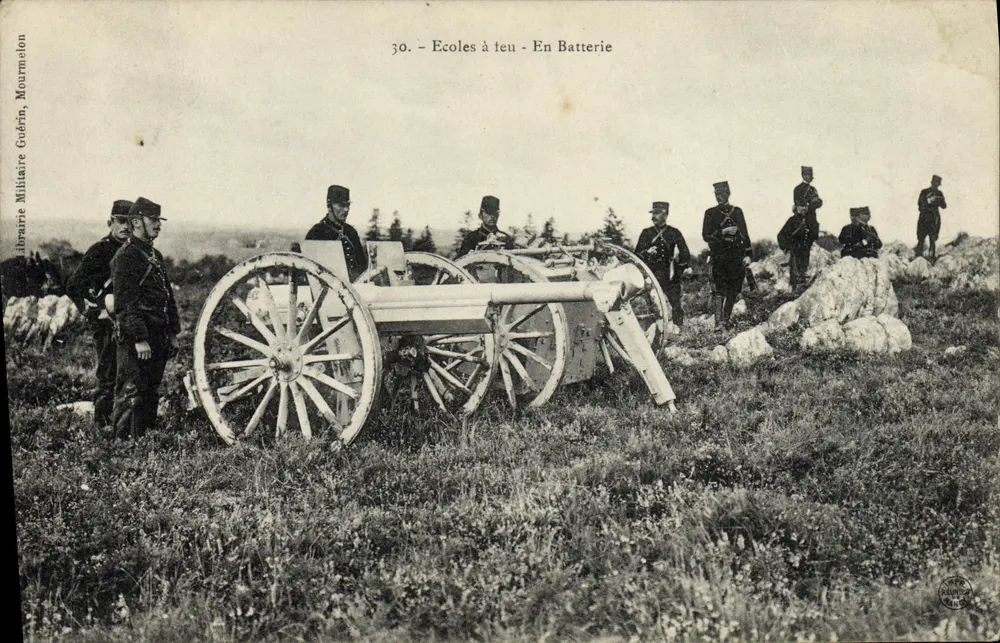 Escolas de Fogo - Em Bateria — Mourmelon — Livraria Militar Guérin - Frente