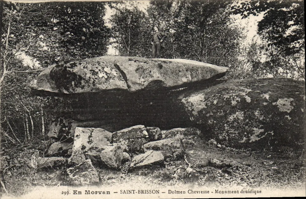 Im Morvan - Saint-Brissin - Dolmen Chevresse - Druidischer Monument — A. Duciel, Verleger, Saâlien - Vorderseite