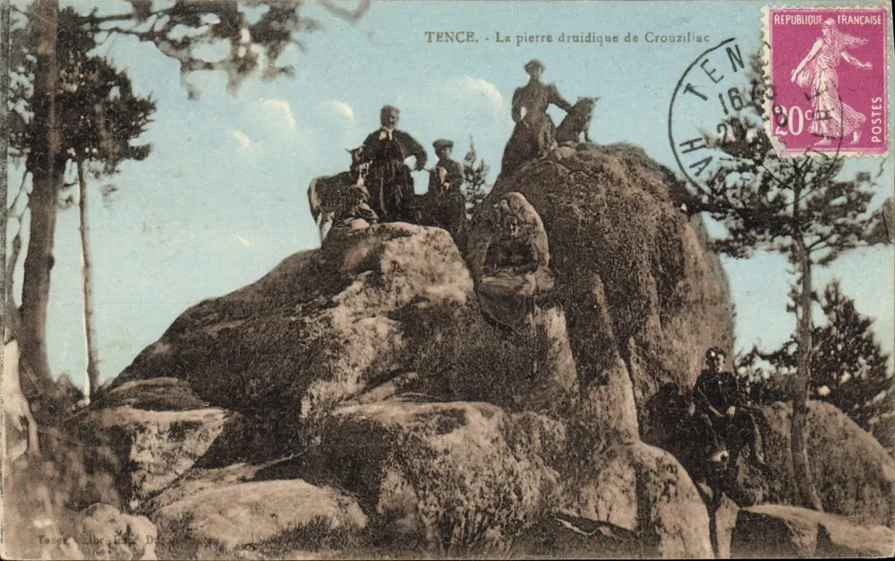 TENCE - Die Druidenstele von Crouzillac — Verlag Tence, Buchhandlung Dumas - Vorderseite