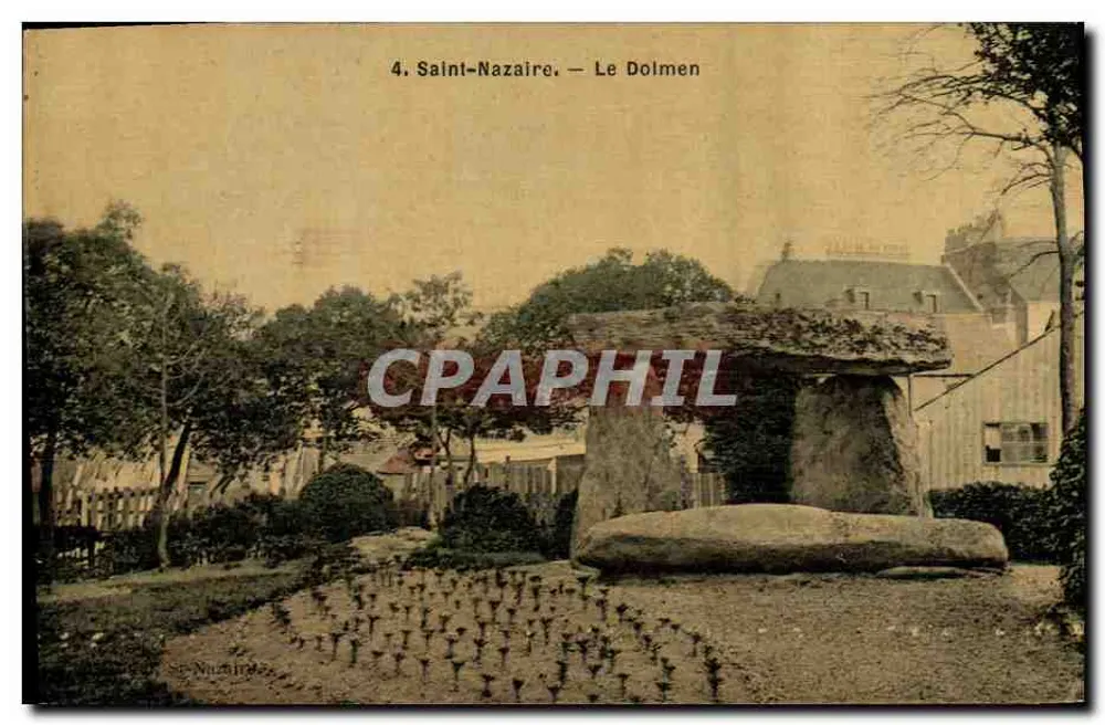 Saint-Nazaire — Le Dolmen - Vorderseite