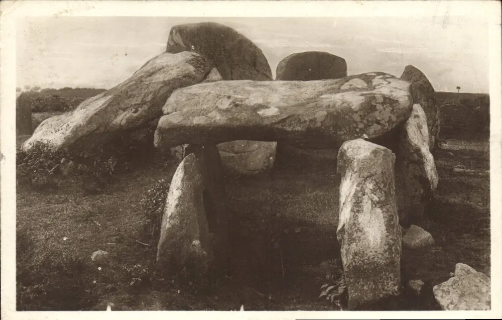 Dolmen de Kermario — Carnac — Editor LL - Frente