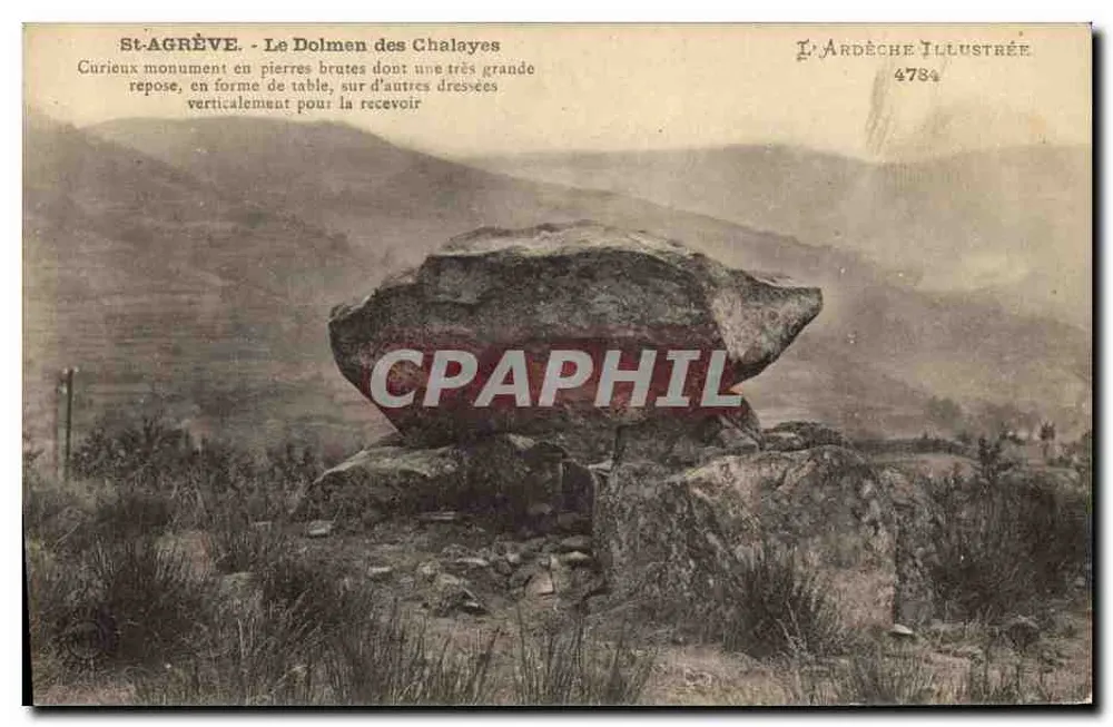 St-Agrève - Ansicht des Dolmen des Chalayes — L'Ardèche Illustrée n°4784 - Vorderseite