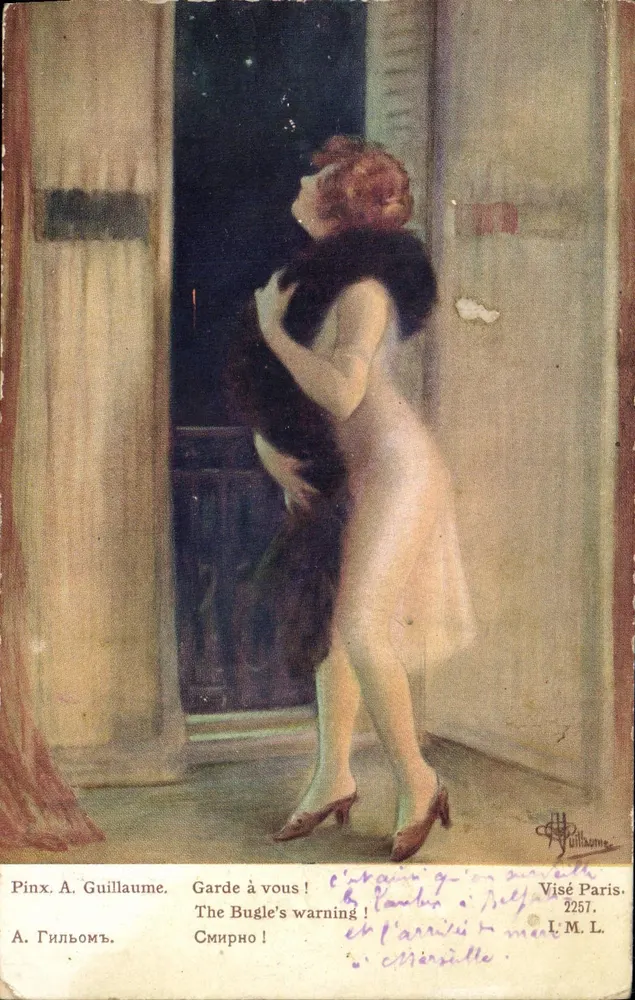 Frau in weißem Kleid mit schwarzem Mantel — A. Guillaume — Visé Paris 2257 - Vorderseite