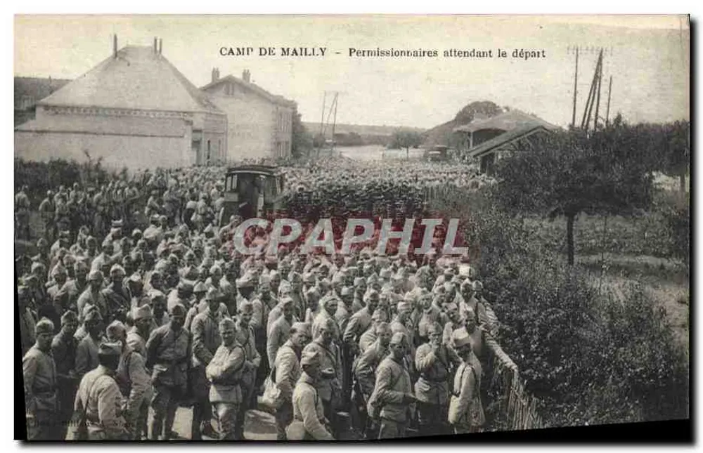 Camp Mailly — Soldaten auf dem Weg — Chantier Militaire, Sèvres - Vorderseite
