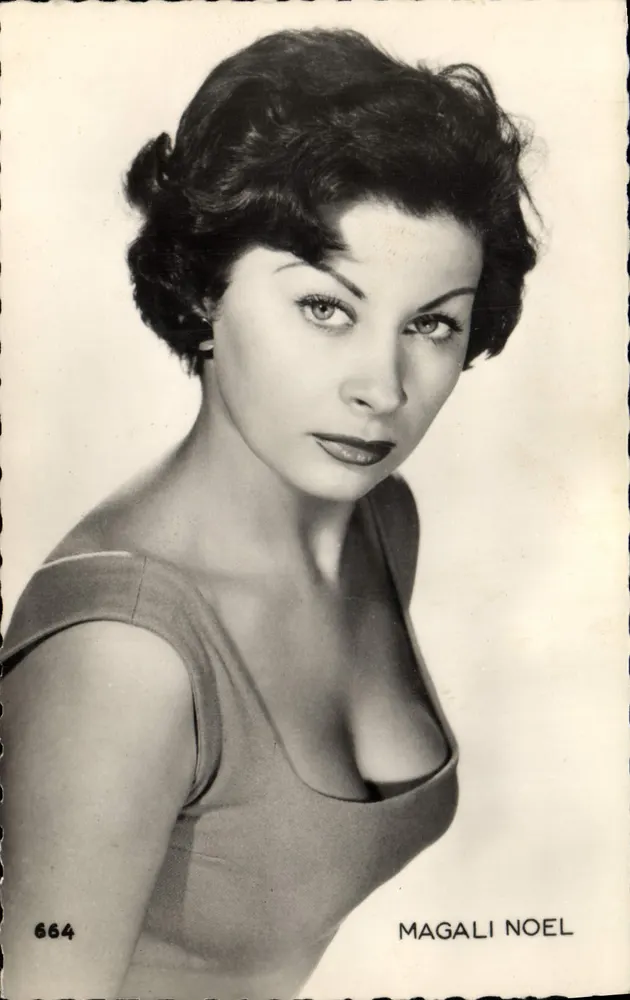 Magali Noël — retrato — Éditions Sam-Levin, n°664 - Frente