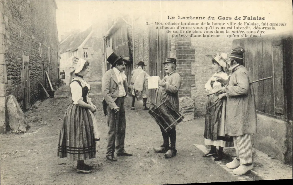 A Lanterna do Gars de Falaise — cena de rua com tambor — editor: C. Gouelle, Falaise - Frente