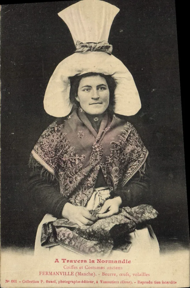 Fermanville (Manche) — Hüte und alte Kleidung — Sammlung P. Bunel, Fotograf-Verleger, in Vimoutiers (Orne) — N° 661 - Vorderseite