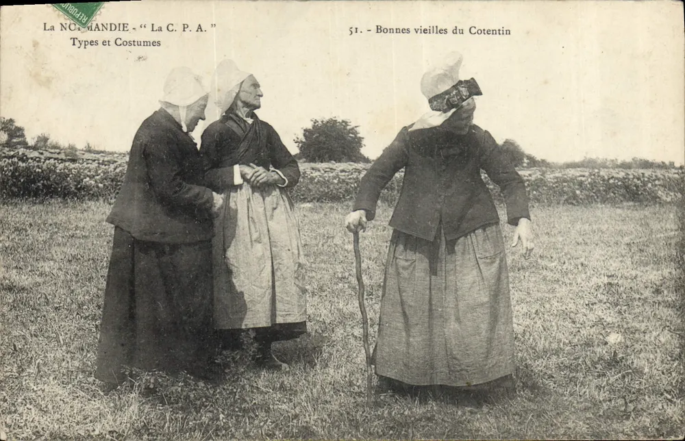 Velhas boas do Cotentin — A NORDANDIE - A C.P.A. — Tipos e Trajes — n° 51 - Frente