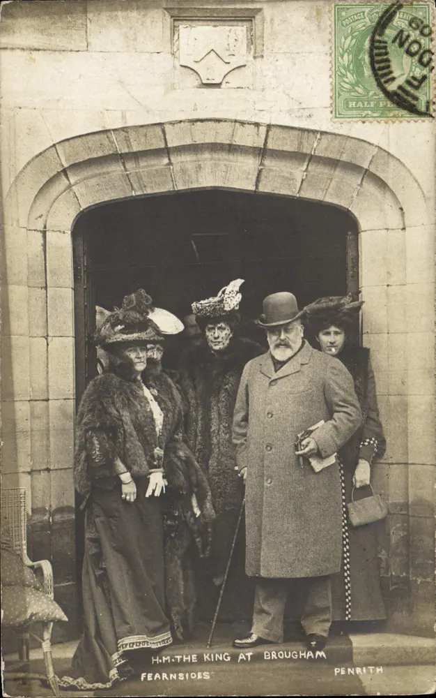 H.M. O REI EM BROUGHAM — Fearnside's — editor Fearnside's, número de série não visível - Frente