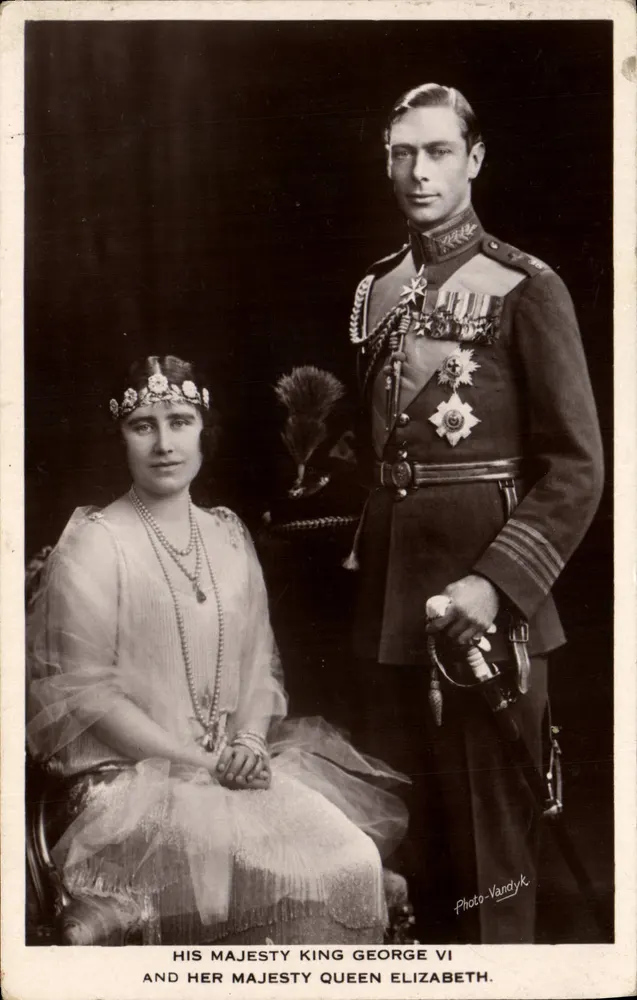 Ihre königliche Hoheit Königin Elizabeth — Ihre königliche Hoheit König George VI — Photo-Vandyk - Vorderseite