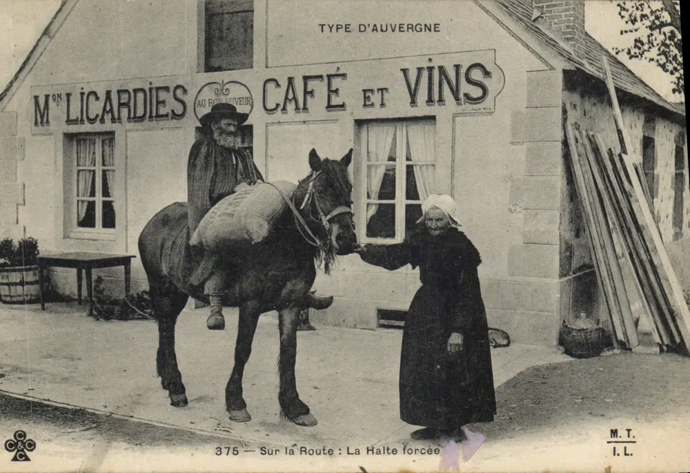 Auf der Straße: Die gezwungene Pause — Mon Licardies, Au Bon Huiveir, Typ Auvergne — M.T. I.L. n°375 - Vorderseite