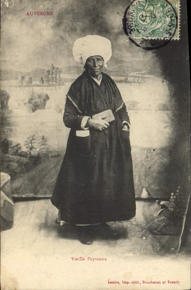 Auvergne — Alte Bauernfrau — Imp.édit. Boucheron et Vessely - Vorderseite