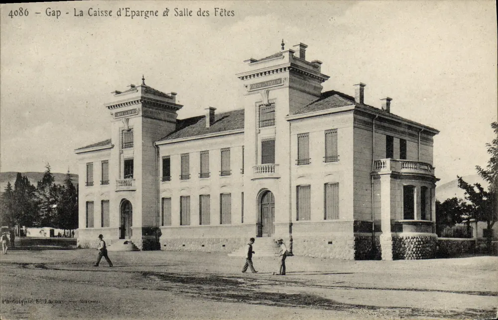 Gap - Die Sparkasse & Saal der Feste — Photographie von E. Lacour — n° 4086 - Vorderseite