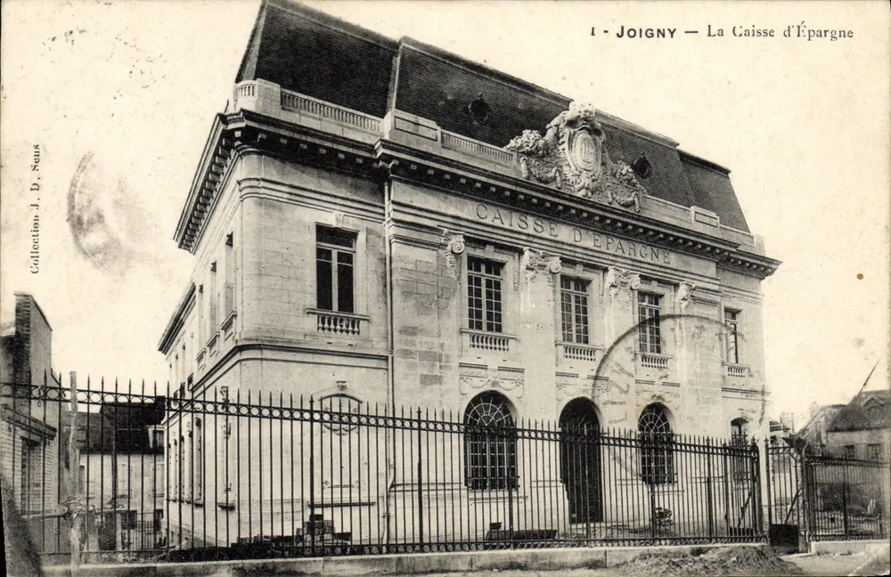 Joigny — La Caisse d'Épargne — éditeur J. De Seus - Frente