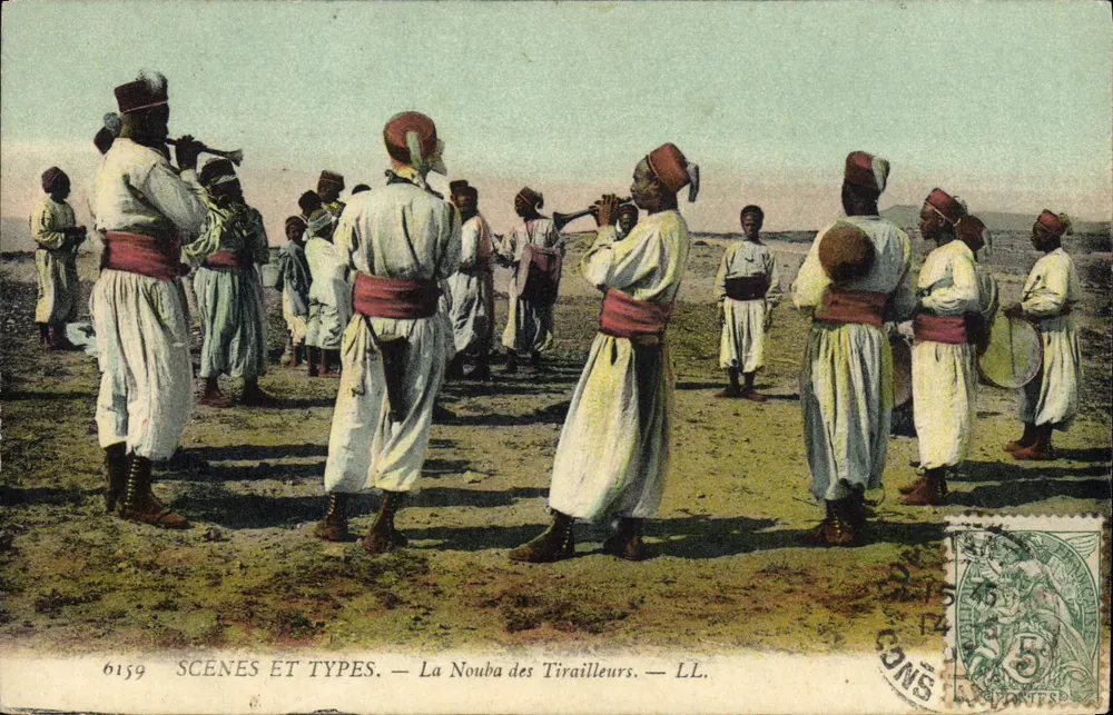 Die Nouba der Tirailleurs — SCENES ET TYPES. — LL. — N° 6159 - Vorderseite