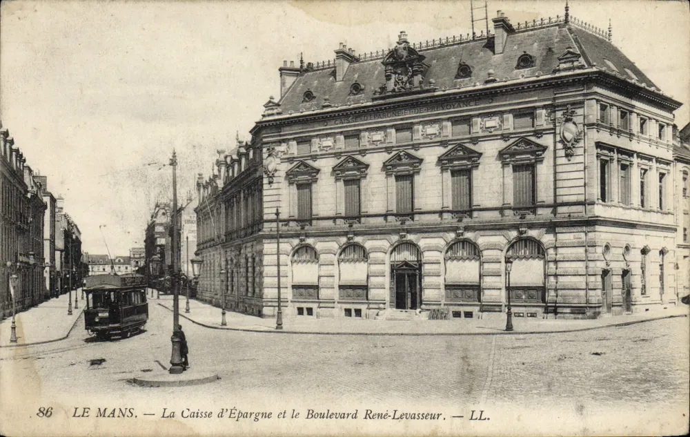Le Mans — Die Sparkasse und der Boulevard René-Levasseur — LL. n°86 - Vorderseite