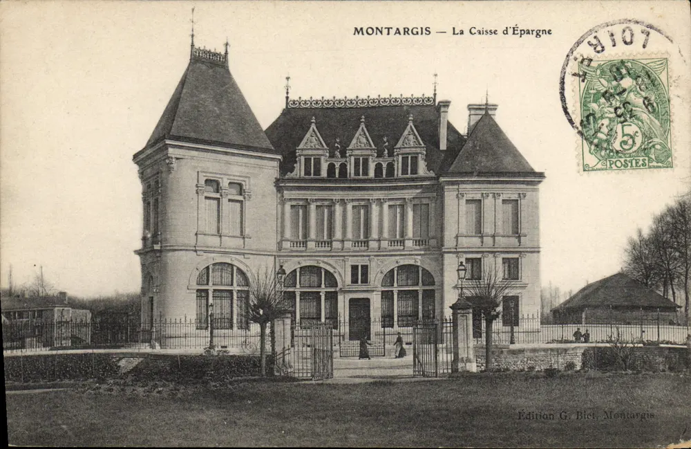 Montargis — A Caixa de Economia — Edição G. Bieï, Montargis - Frente