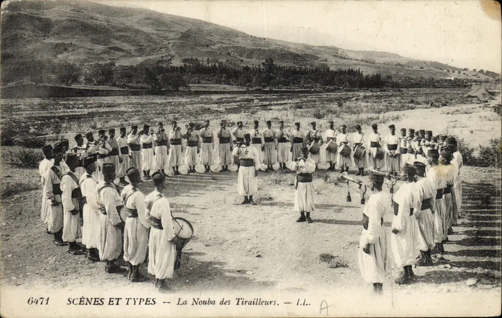 Die Nouba der Tirailleurs — SCENEN UND TYPEN — I.L. — Nr. 6471 - Vorderseite