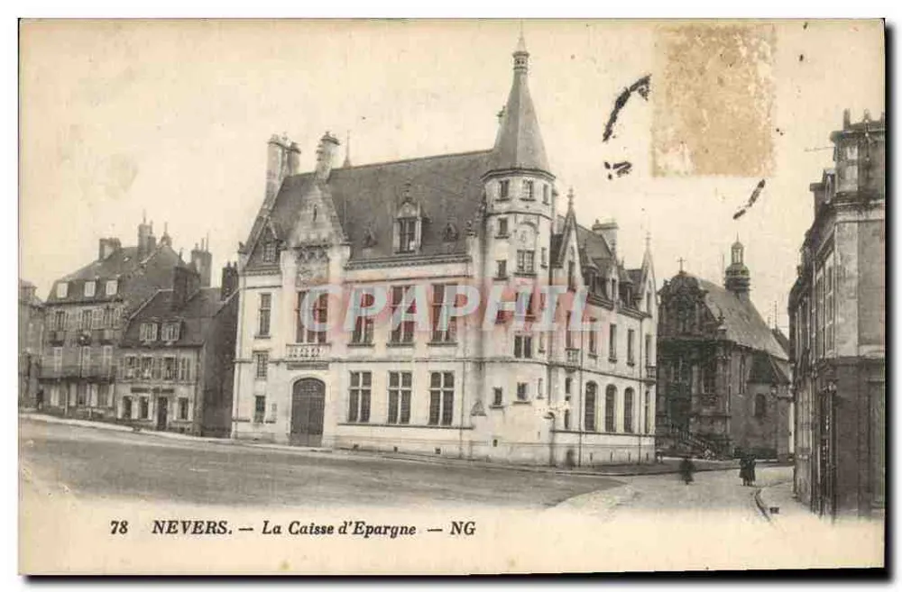 Nevers — A Caixa de Economia — NG - Frente