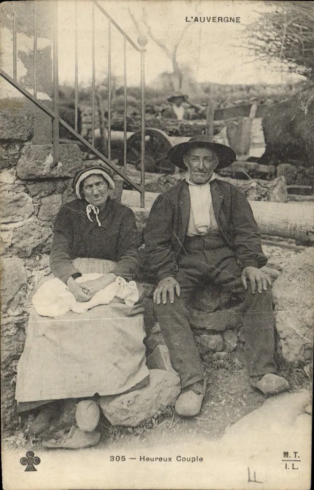 A Auvergne — Casal Feliz — M.T. n°305 - Frente